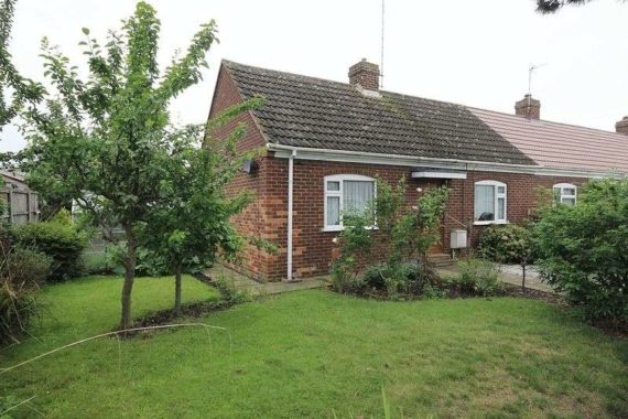 1 Bedroom Bungalow